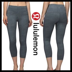 Lululemon Women’s Wunder Under Crop II *Full-On Luon (Roll Down) Size (4)